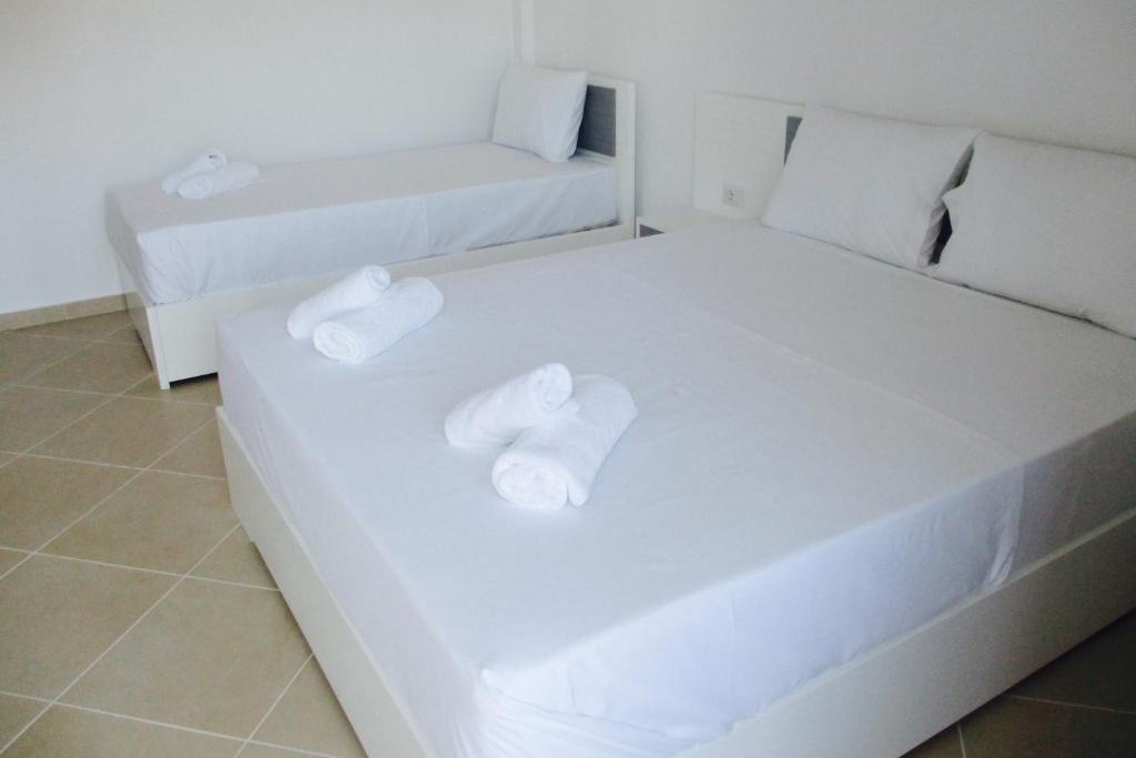 kosta apt