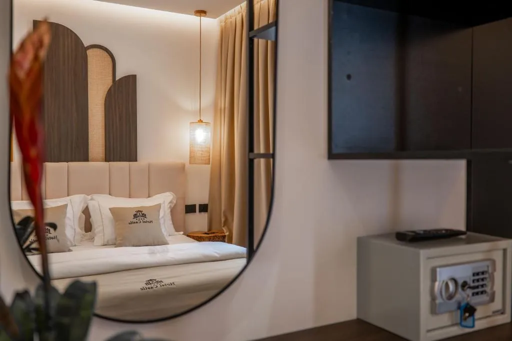 kosta apt