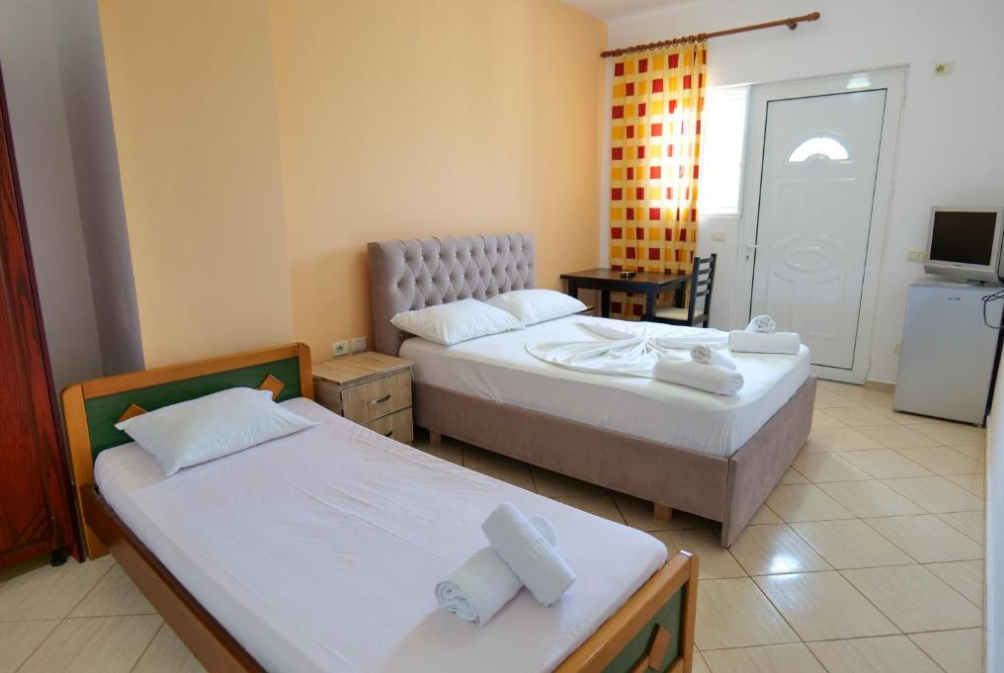 ilias house rooms