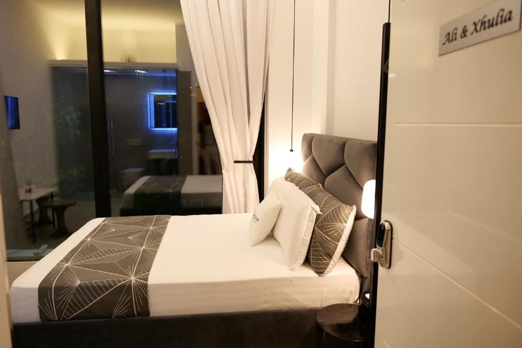 kosta apt