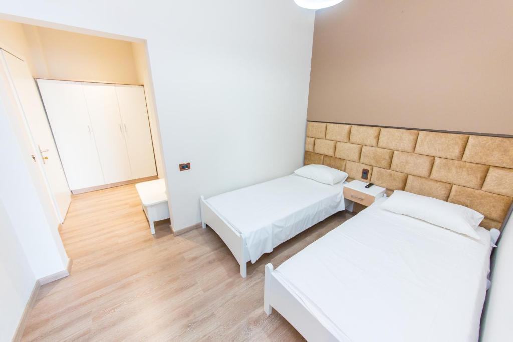  Hotel SenatorSaranda