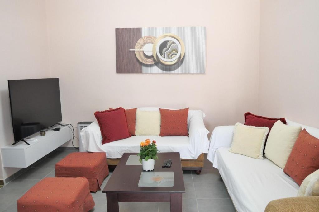 olia residence,tirane