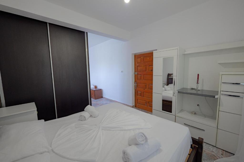 rooms-1