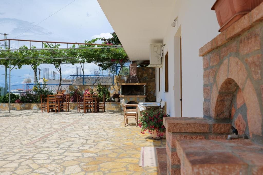 Image 10