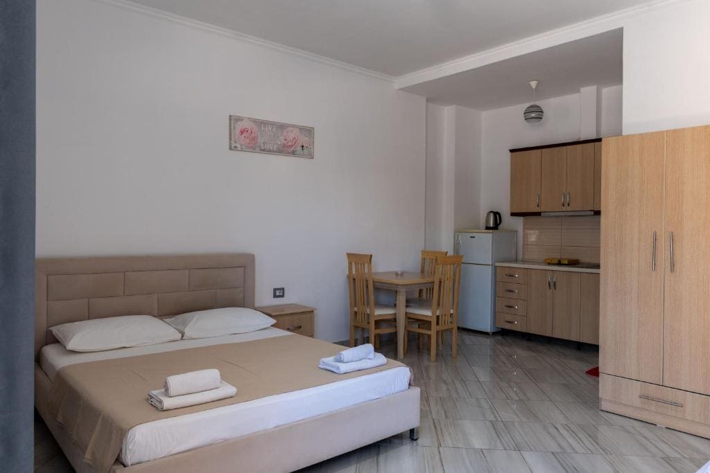 Room 1