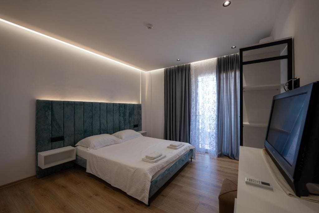 Room 2